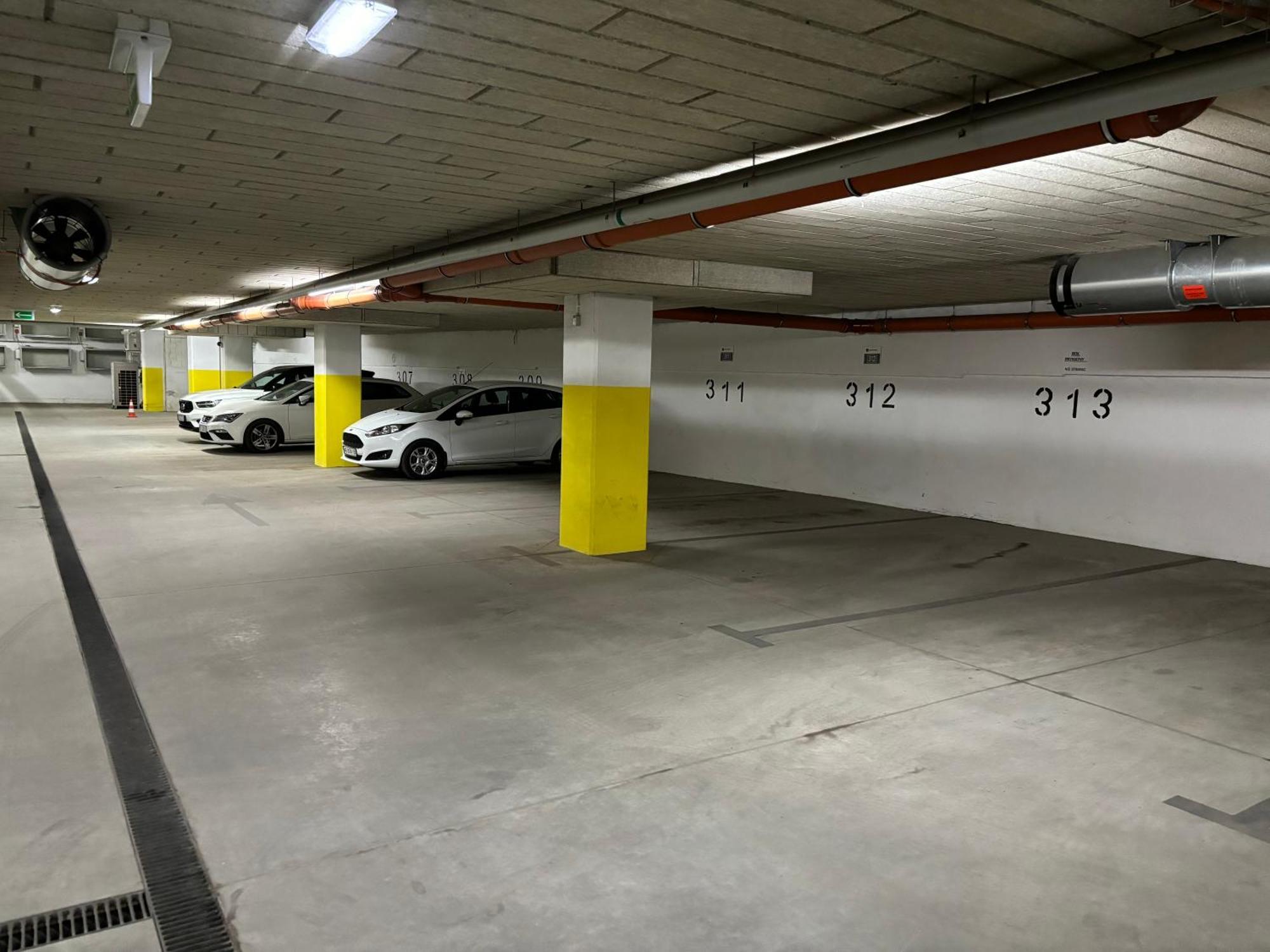 Big 21 Old Town Lux Apartment, Self Check-In 24H, Free Parking Poznan Exterior photo