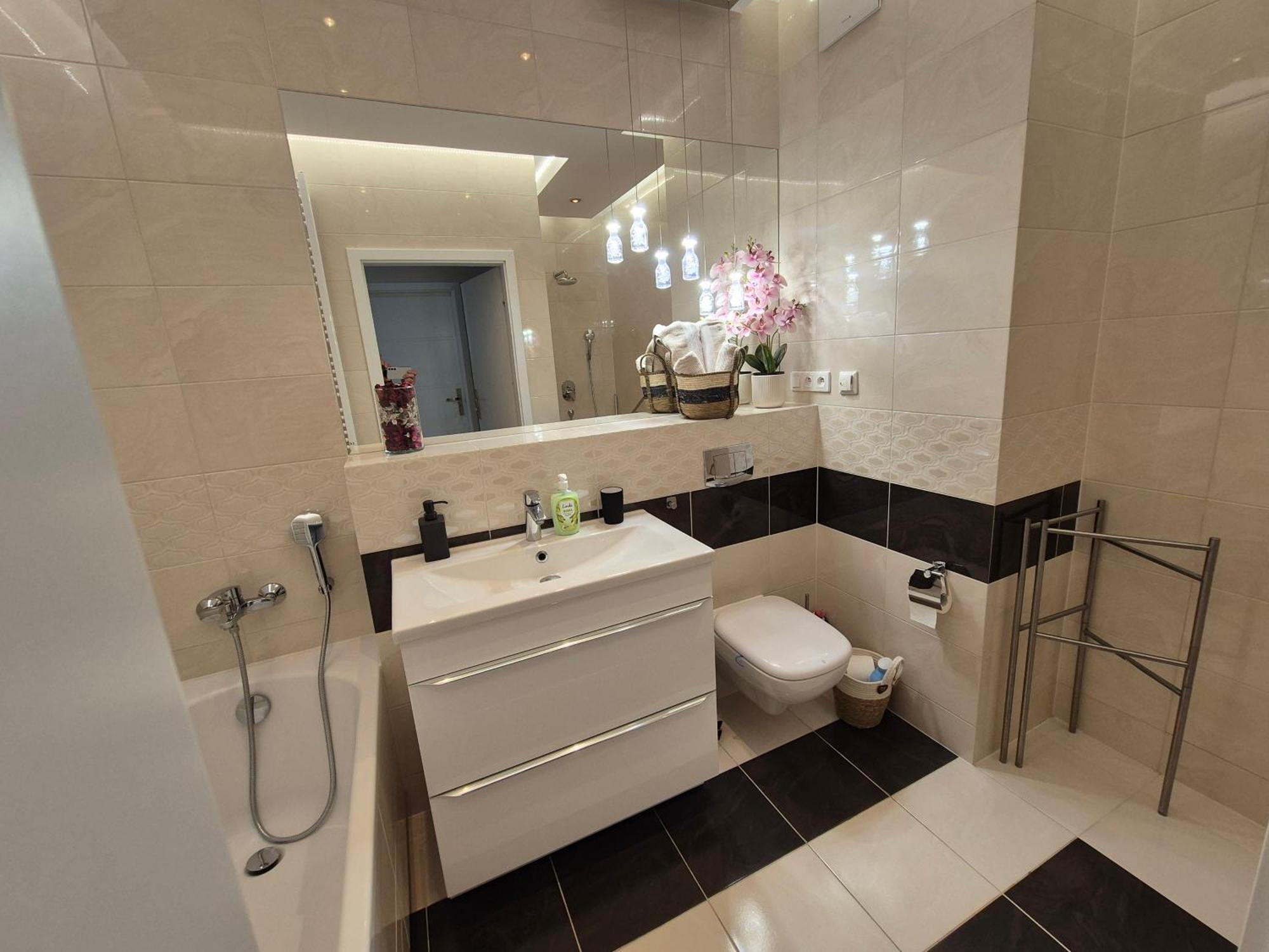 Big 21 Old Town Lux Apartment, Self Check-In 24H, Free Parking Poznan Exterior photo